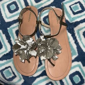 Xhilaration Flower Sandals